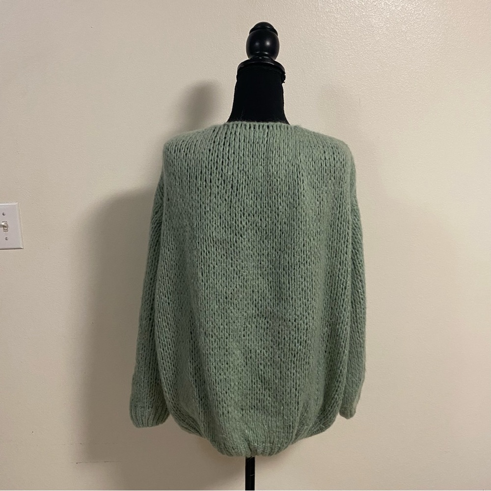 OST Cardigan Women’s Size Large Sage Green Chunky Knit Sweater Cardigan - Picture 9 of 16